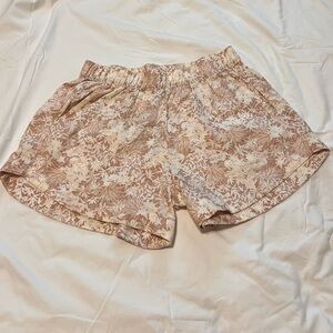 Patagonia Garden Island shorts, size Medium